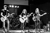 rock frequency oya-001.jpg rock frequency oya-001.jpg